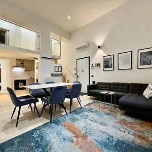  Apartment Future Italy