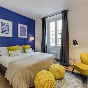  Apartment Sweett - Moscova Italy